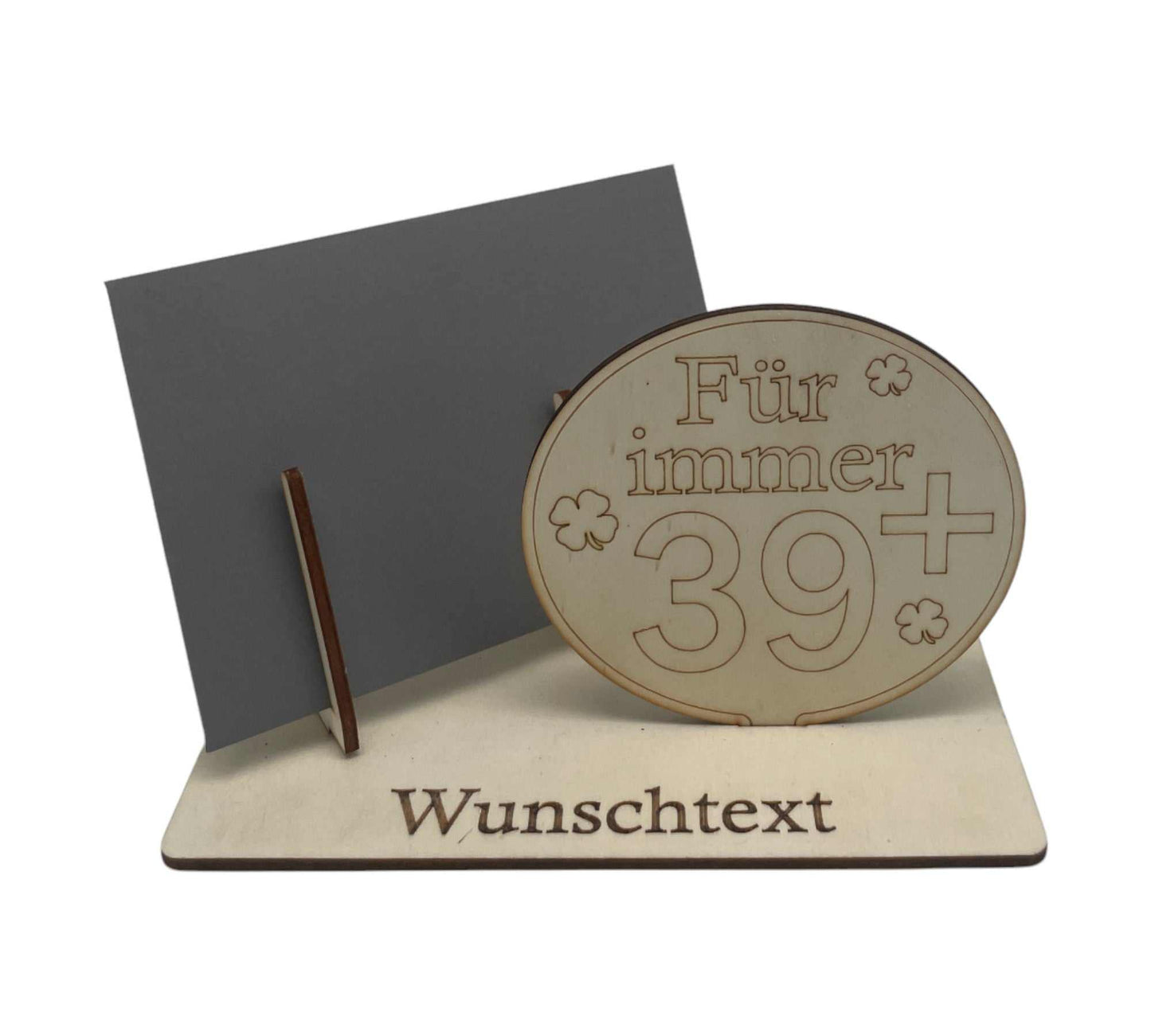 40 Geburtstag – Geldgeschenk kreativ verpacken mit einer dekorativen Holz-Gutscheinverpackung und originellem Schild-Design.