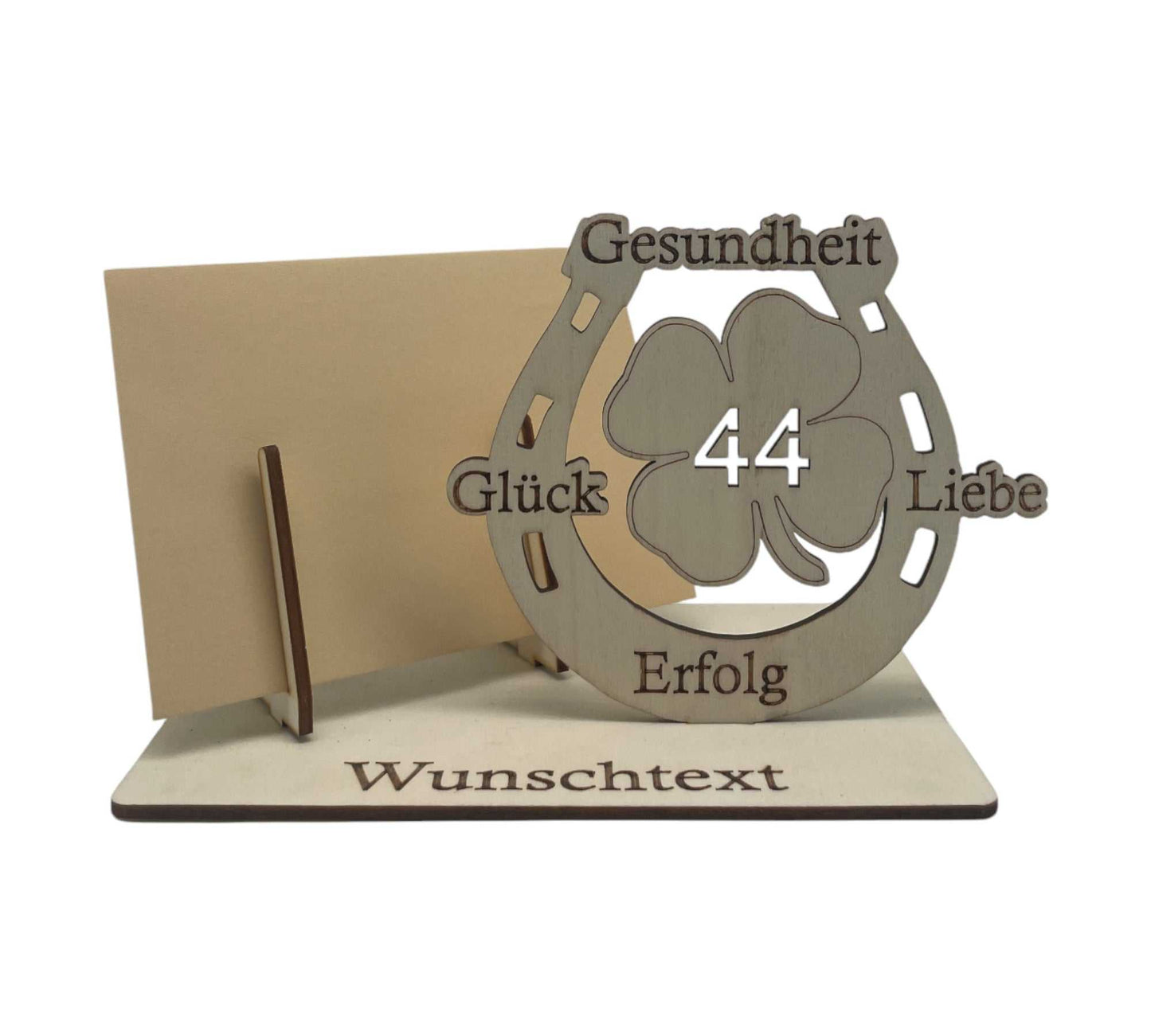 44. Geburtstag – Geldgeschenk kreativ verpacken mit einer dekorativen Holz-Gutscheinverpackung und Glückssymbolen.