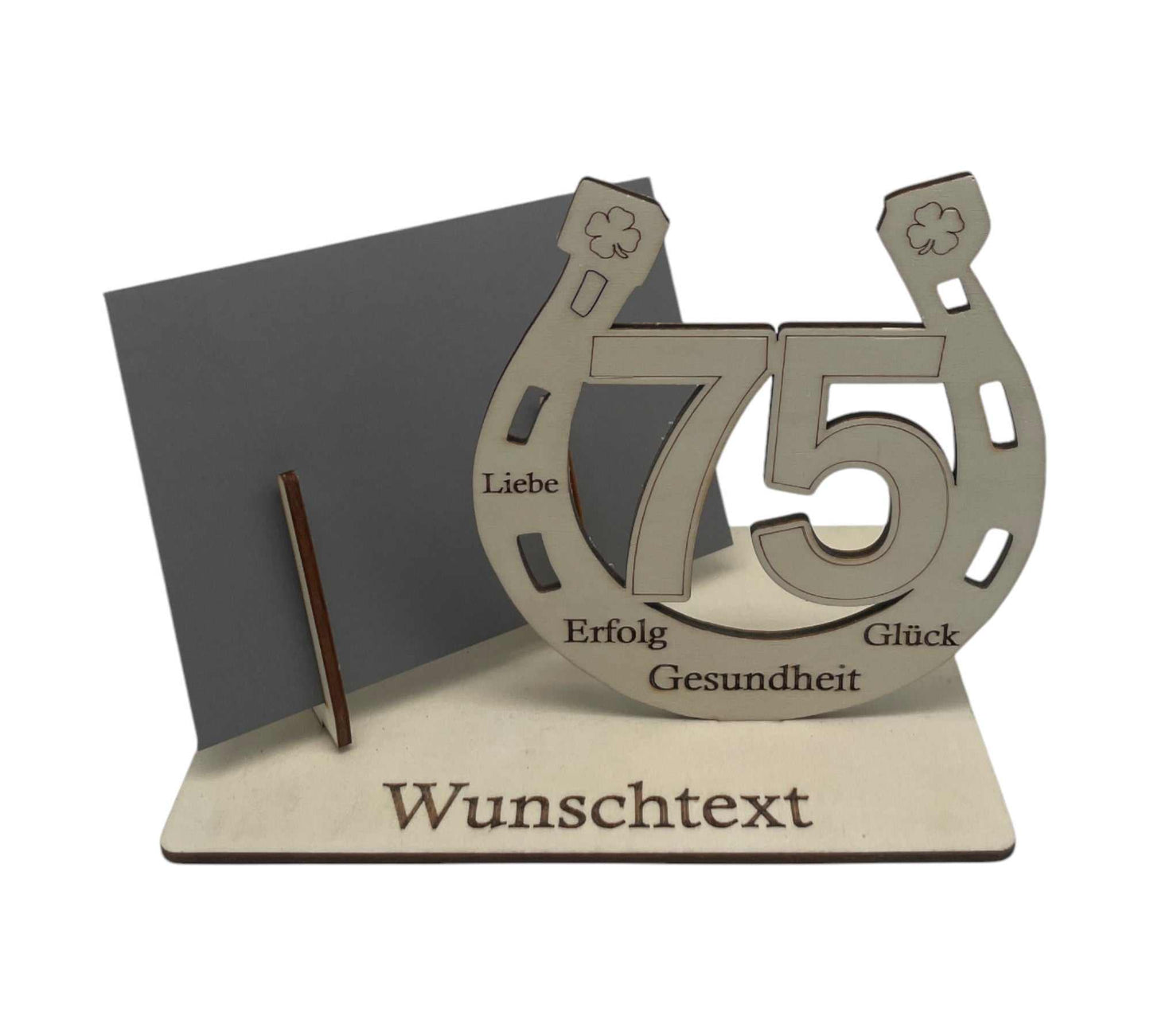 75. Geburtstag – Geldgeschenk kreativ verpacken mit einer dekorativen Holz-Gutscheinverpackung und Hufeisen-Gravur.