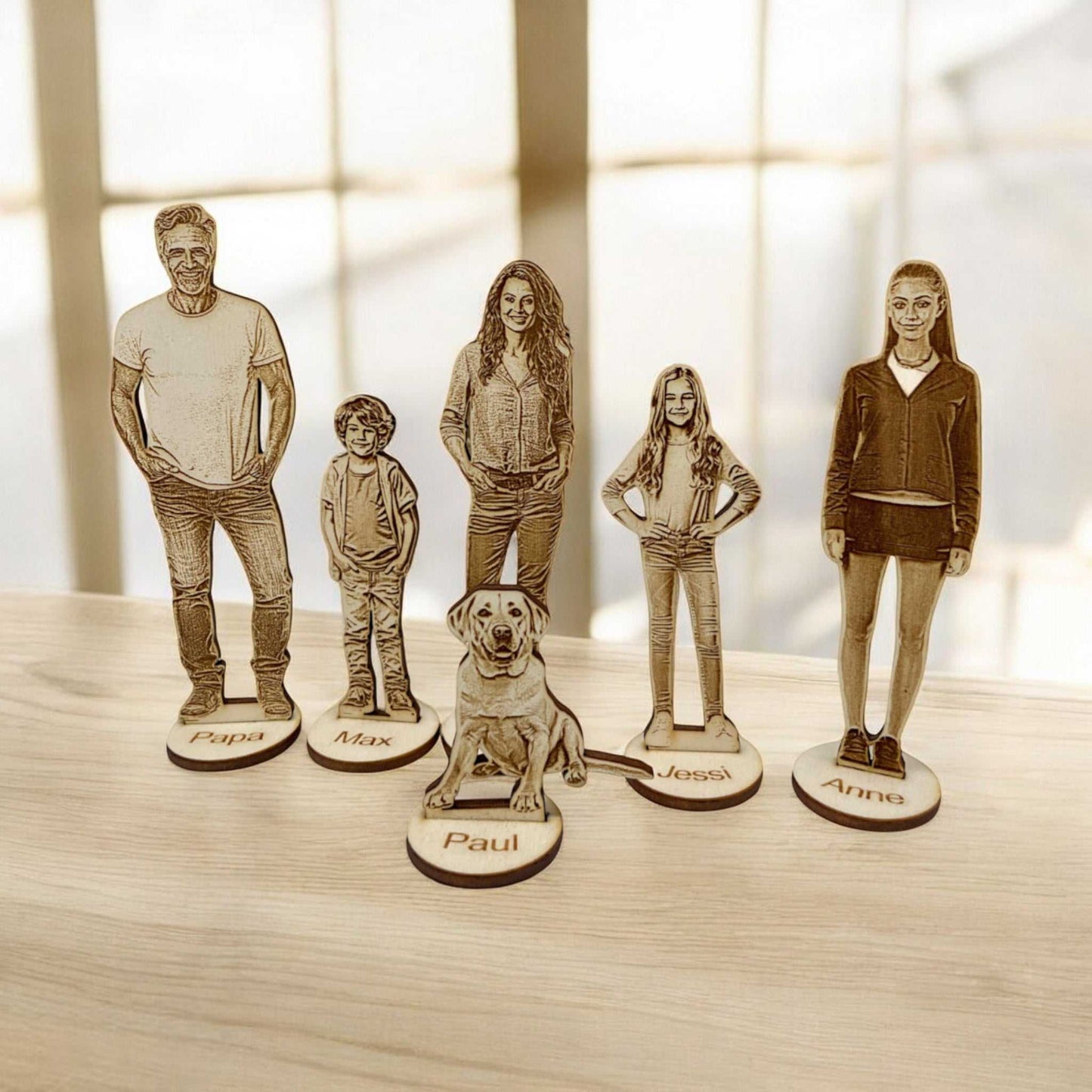 Holzfigur aus deinem Foto – Graviert und ausgeschnitten in 3 Größen