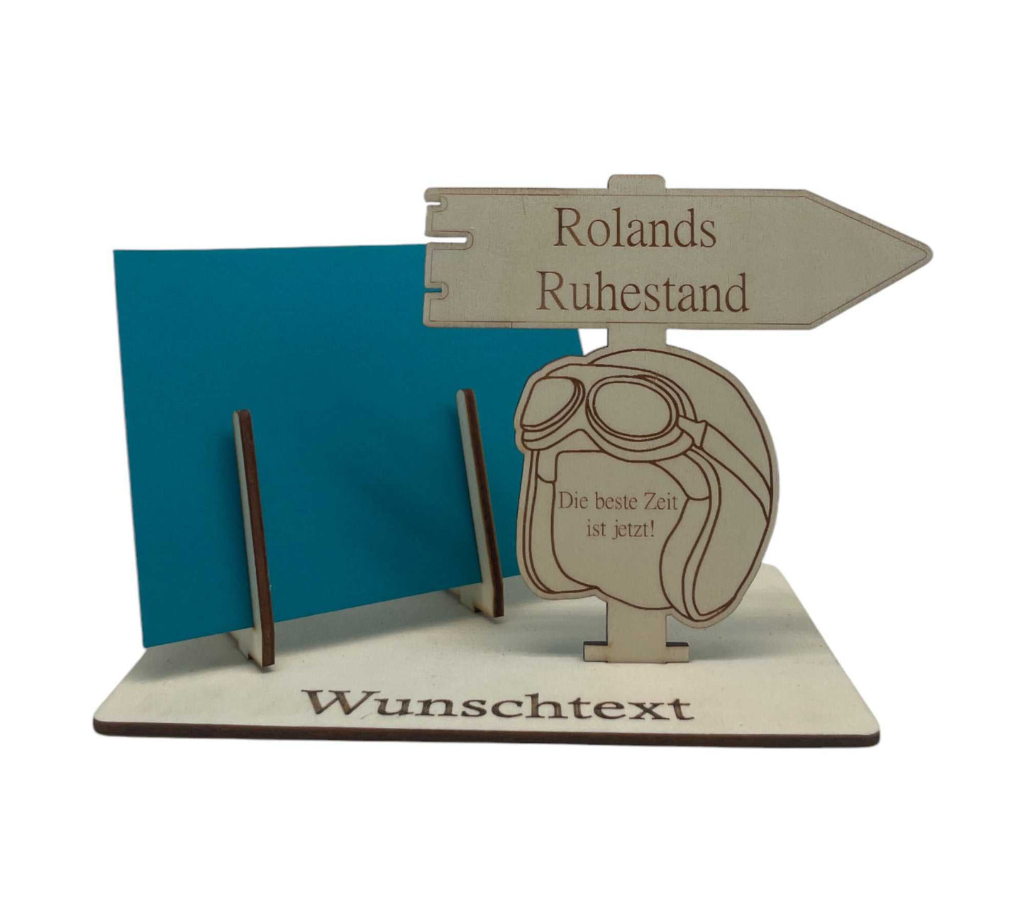 Gutscheinverpackung mit Helm-Motiv und Gravur „Die beste Zeit ist jetzt!“ – ideal für Geldgeschenke oder Gutscheine zur Rente.