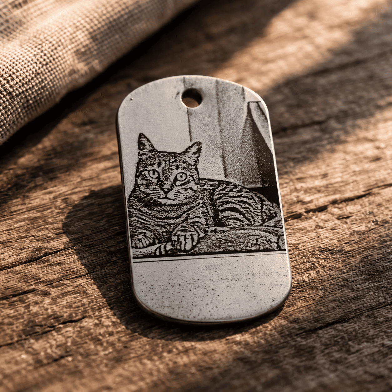 Individueller Anhänger mit Foto Gravur aus Aluminium