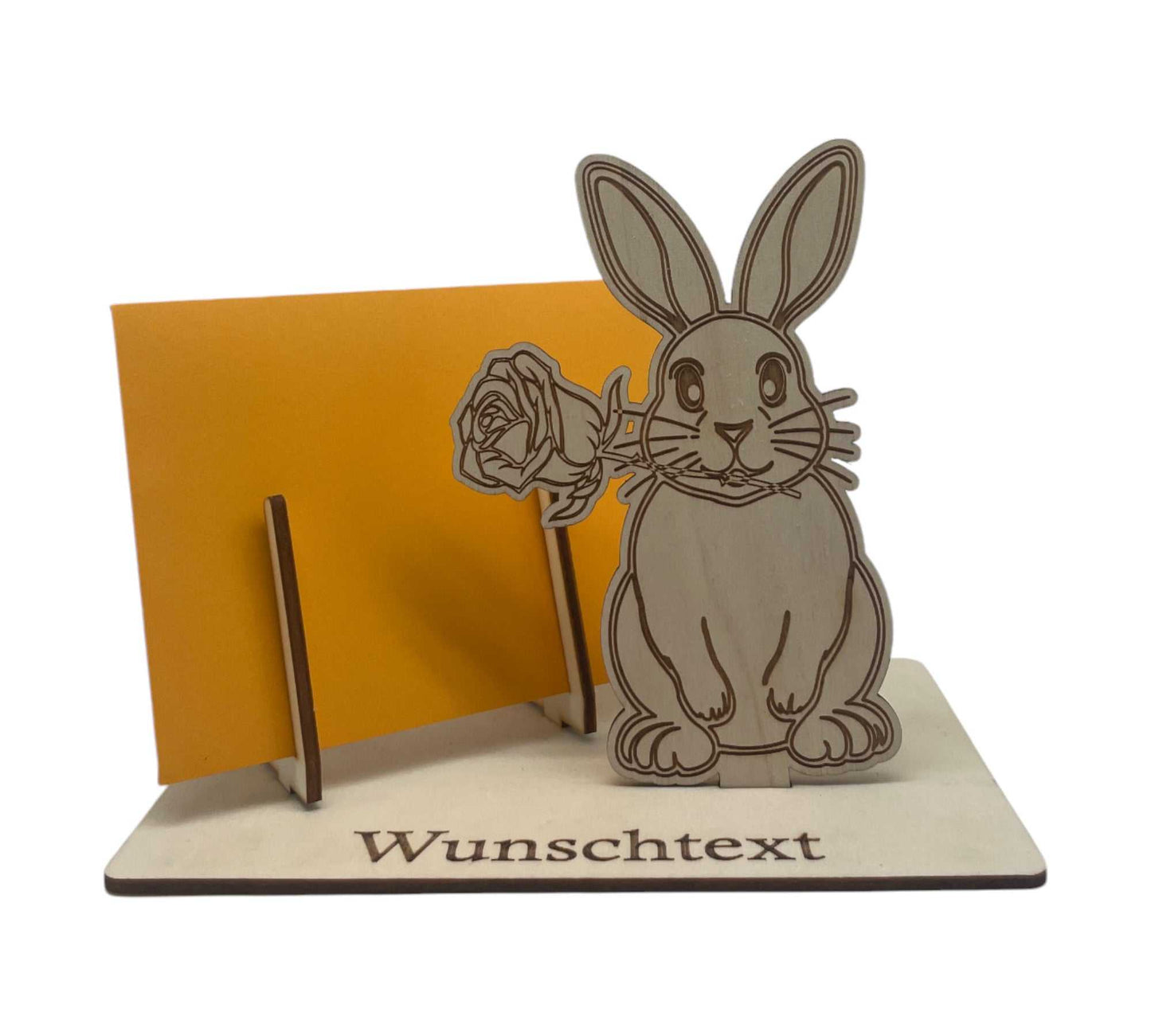 Graviertes Hasenmotiv auf Holz als Geschenkidee