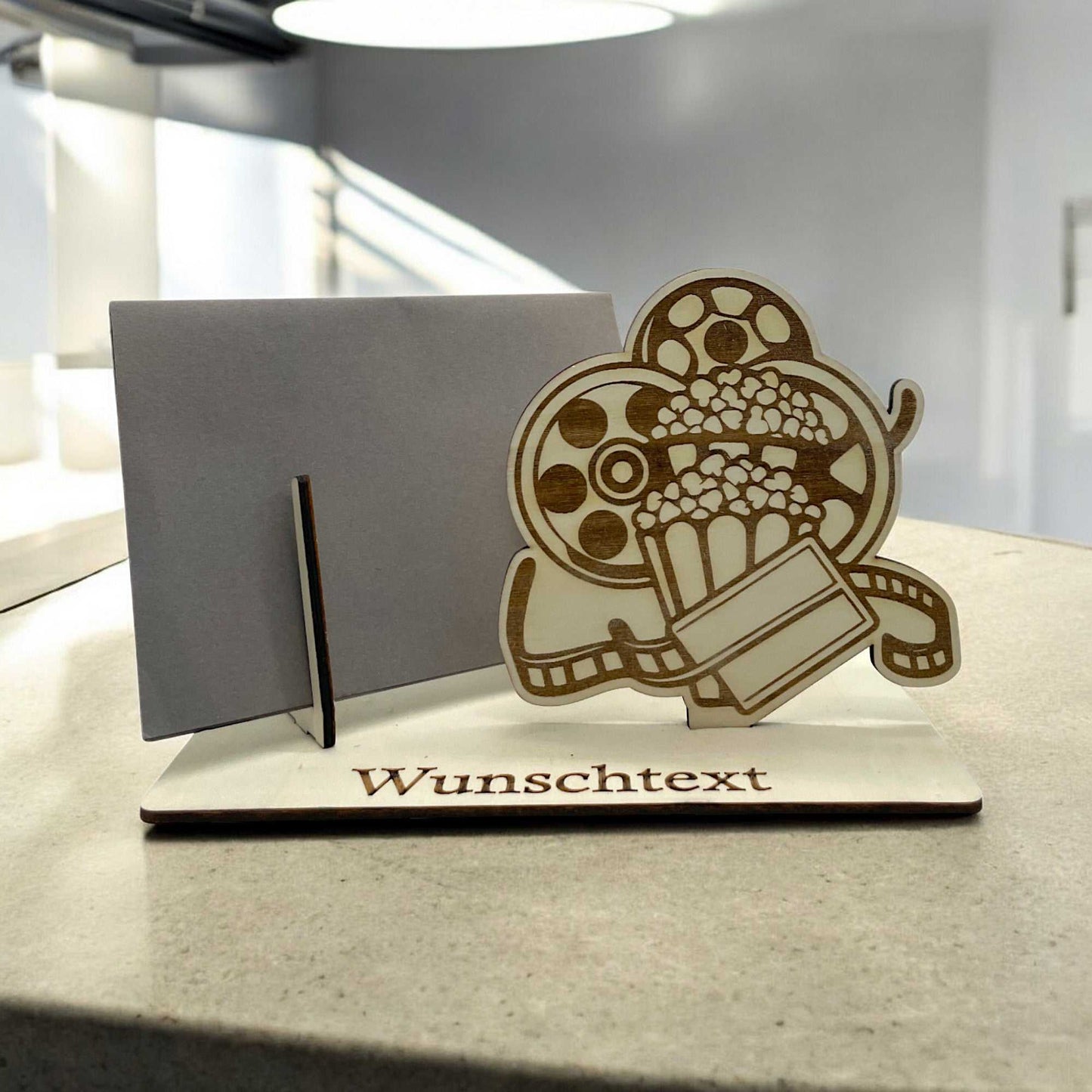 Geldgeschenk verpacken für Filmabende – Motiv mit Popcorn und Eintrittskarte