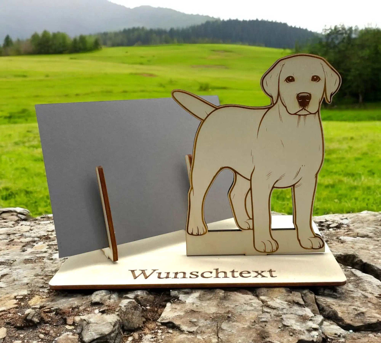 Gutschein verpacken – Holz-Gutscheinhalter mit Labrador-Motiv. Perfekt für Hundeliebhaber und kreative Geldgeschenke.