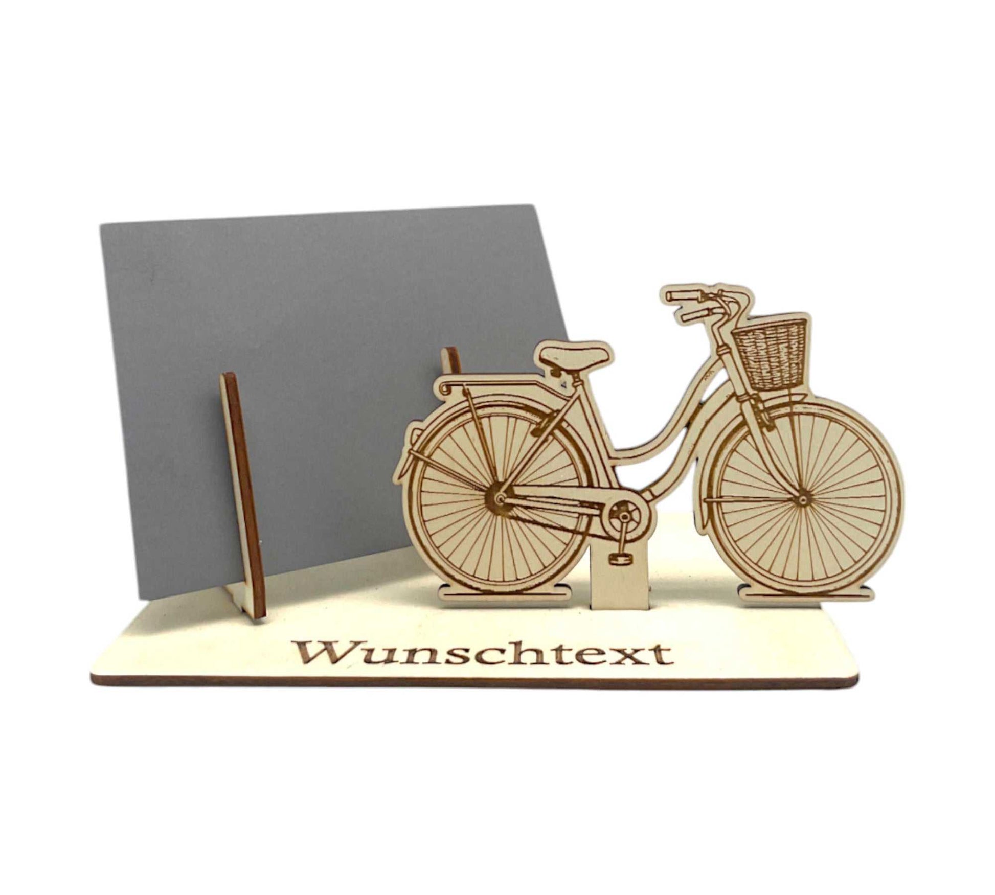 Geldgeschenk verpacken mit graviertem Fahrrad und Platz für deinen Wunschtext